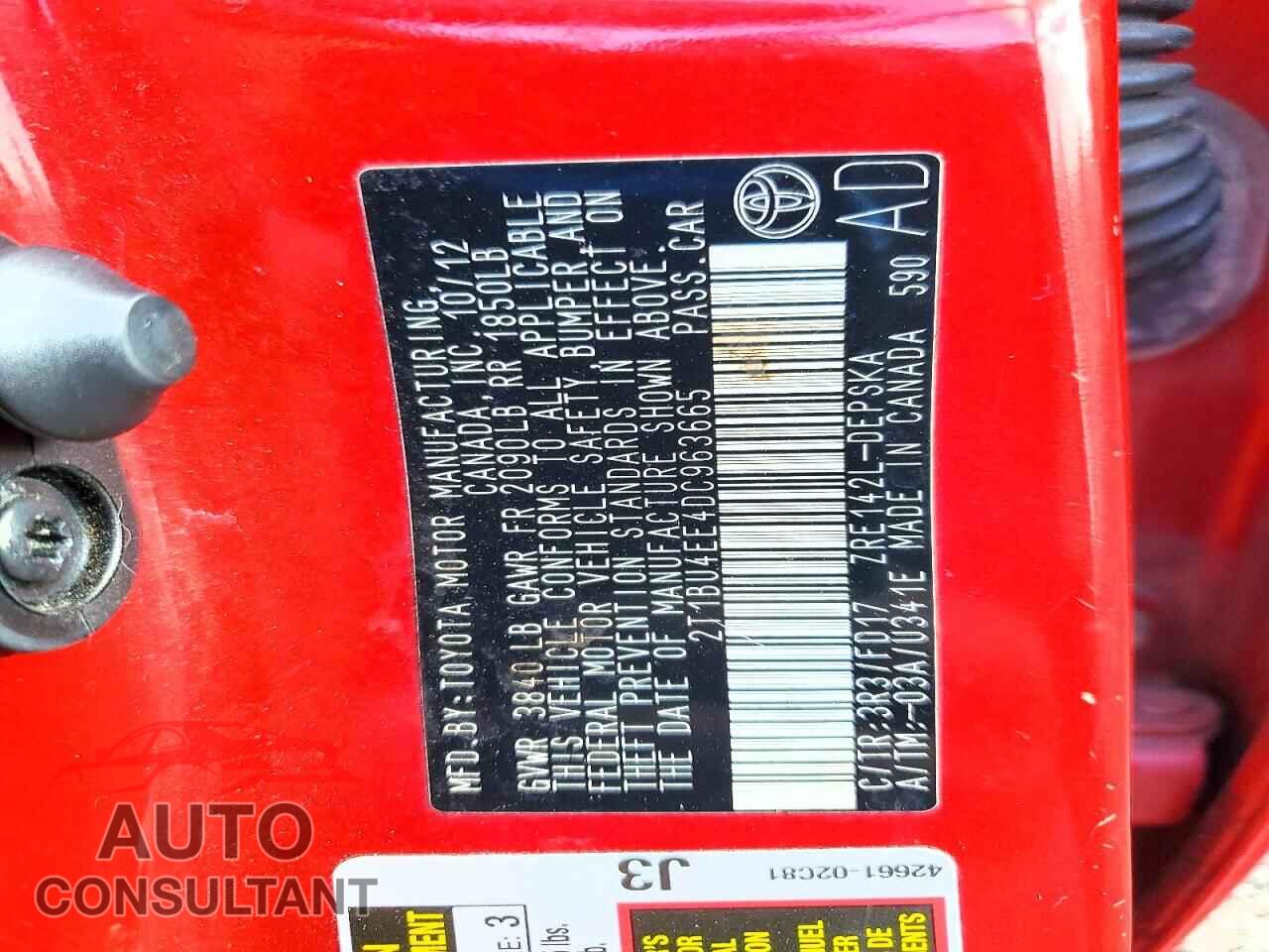 TOYOTA COROLLA 2013 - 2T1BU4EE4DC963665
