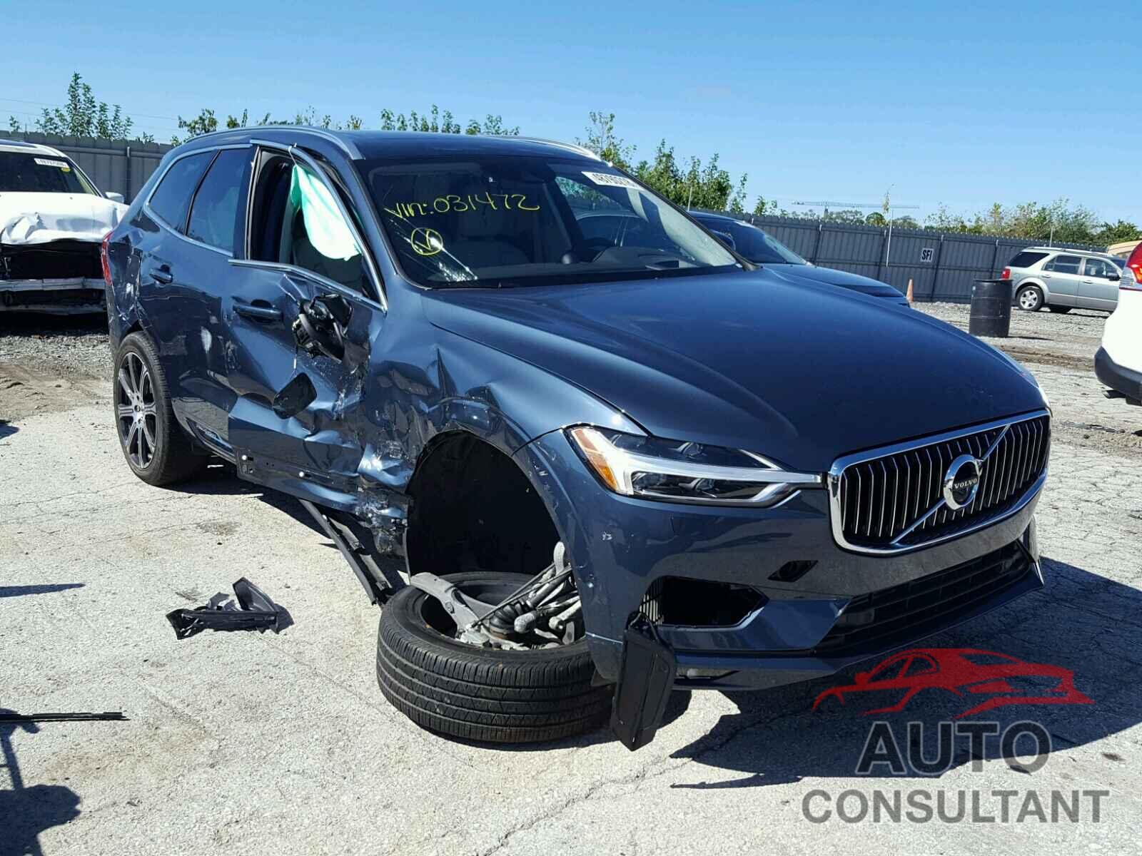 VOLVO XC60 2018 - YV4A22RL7J1031472