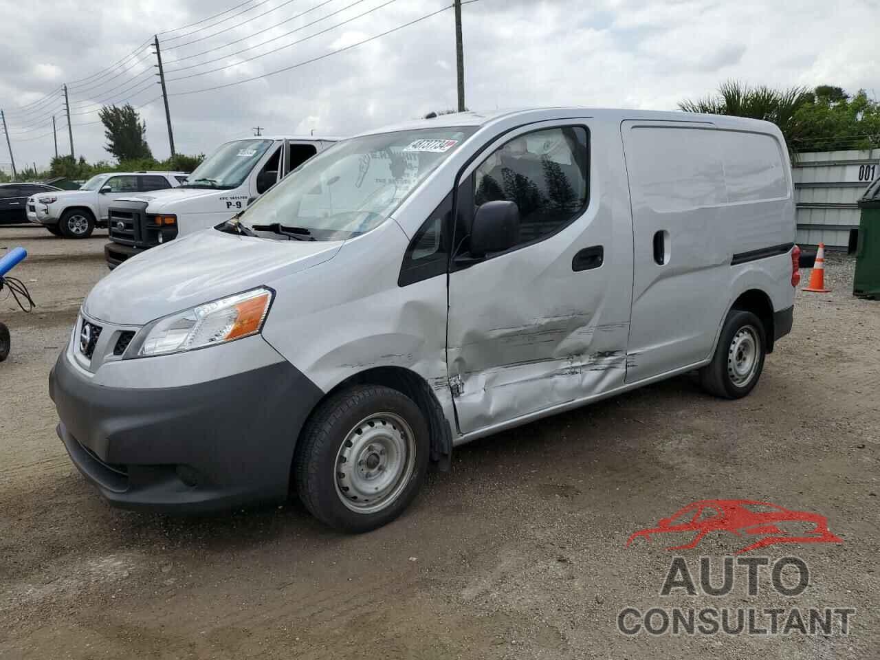 NISSAN NV 2017 - 3N6CM0KN6HK715991