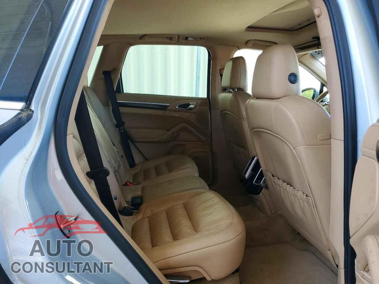 PORSCHE CAYENNE 2013 - WP1AA2A29DLA03785