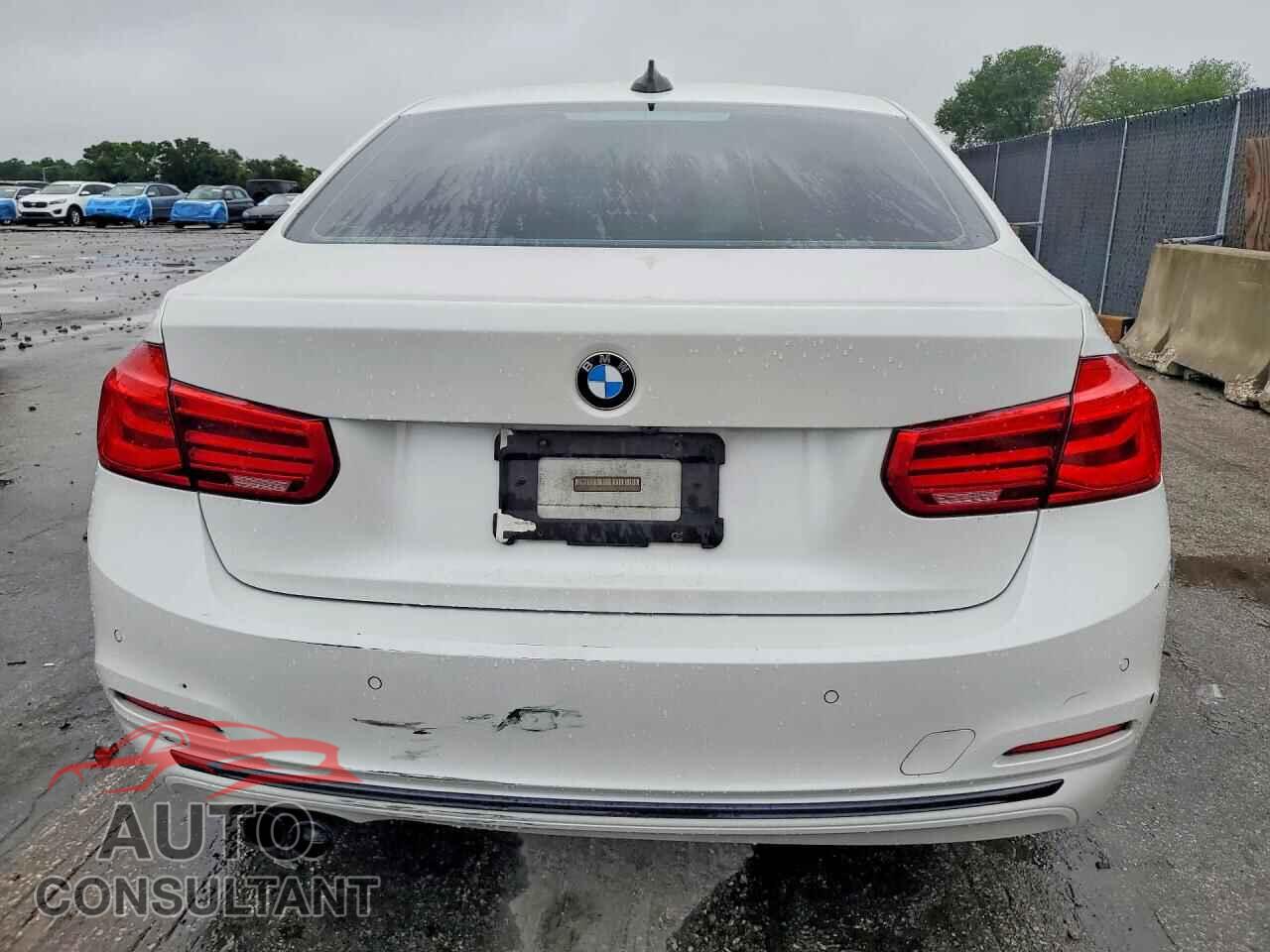 BMW 3 SERIES 2016 - WBA8E9G59GNU28573