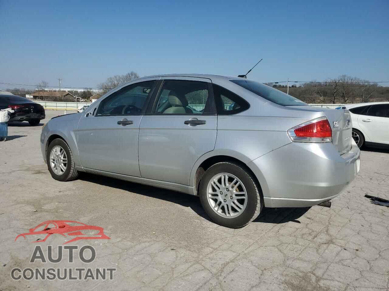 FORD FOCUS 2011 - 1FAHP3FN3BW200282