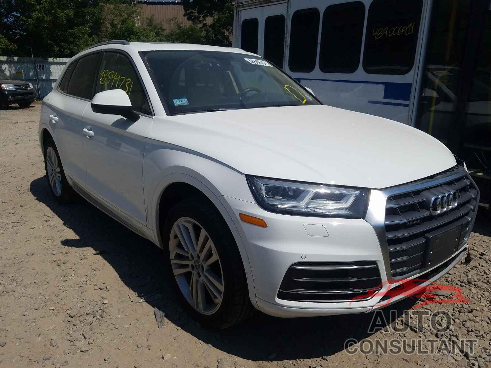 AUDI Q5 2018 - WA1BNAFY9J2007252