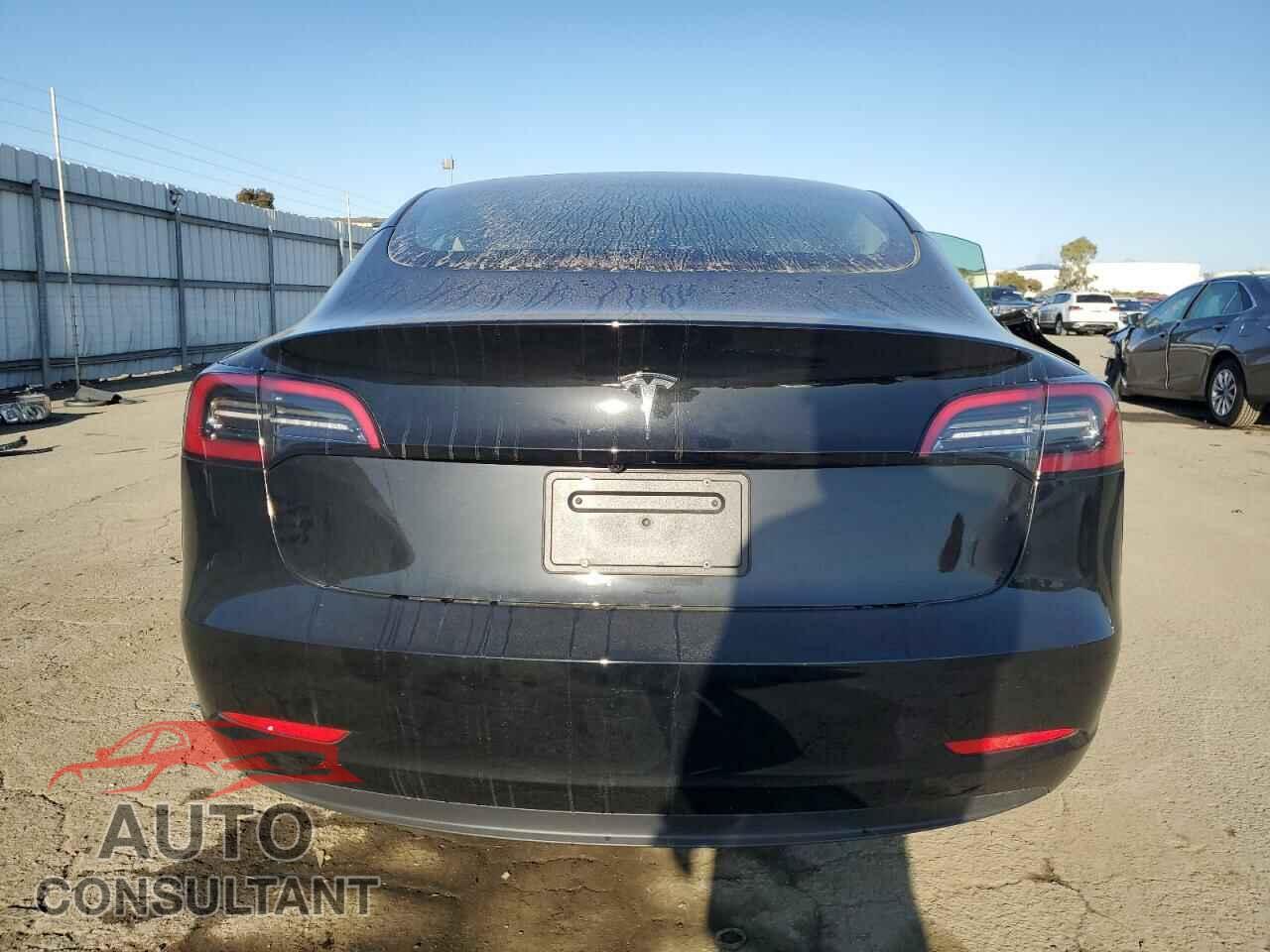 TESLA MODEL 3 2023 - 5YJ3E1EA7PF602153