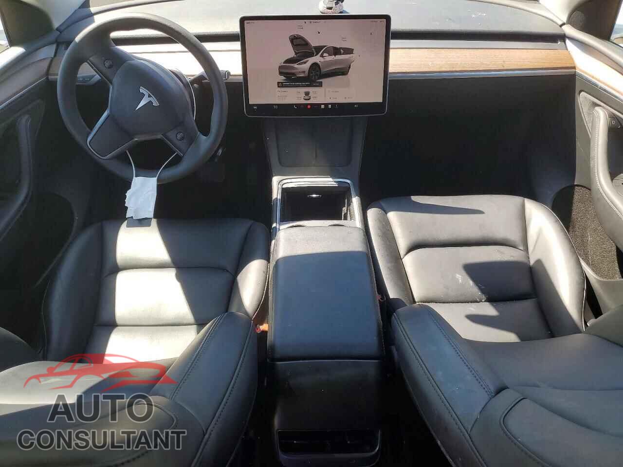 TESLA MODEL Y 2024 - 7SAYGAEE7RF204255