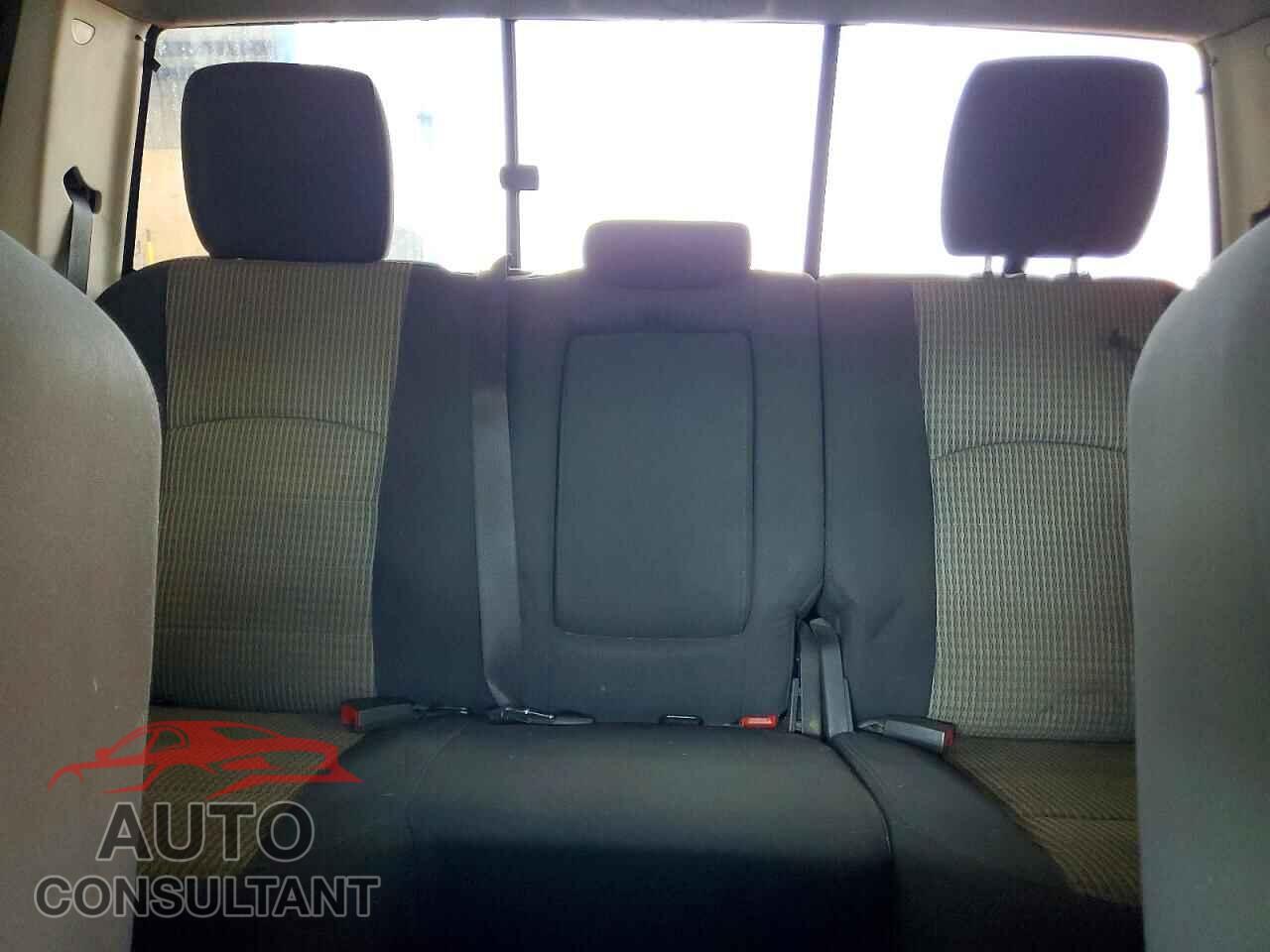 DODGE RAM 1500 2011 - 1D7RV1CT6BS644930