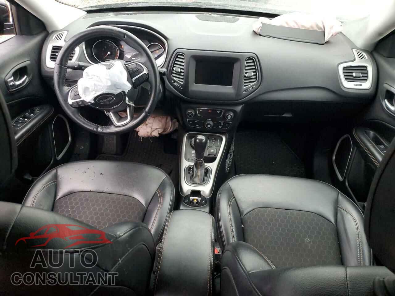 JEEP COMPASS 2019 - 3C4NJDBB7KT697486