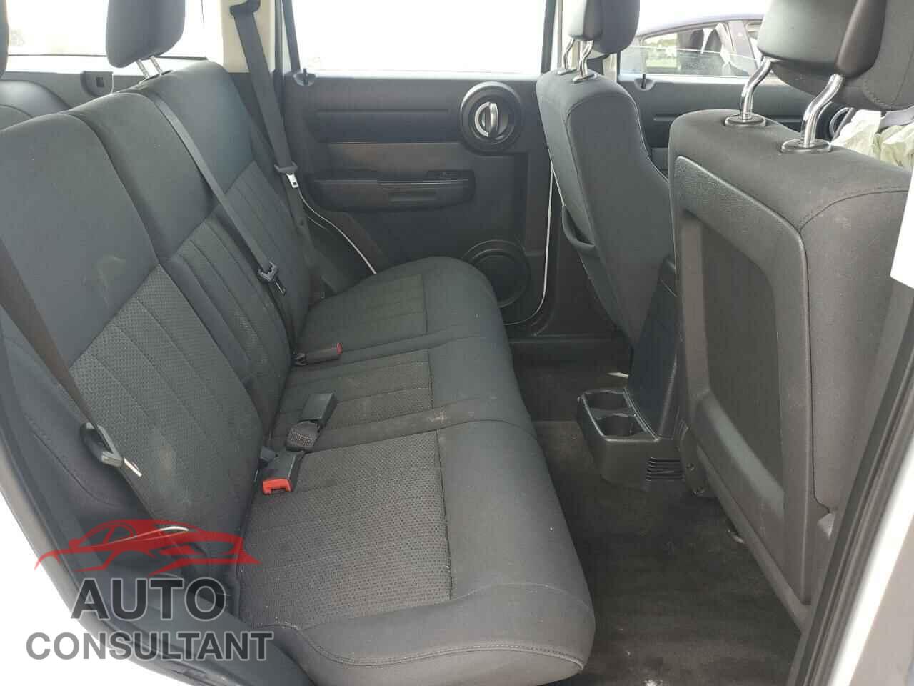 DODGE NITRO 2011 - 1D4PT2GK5BW590207