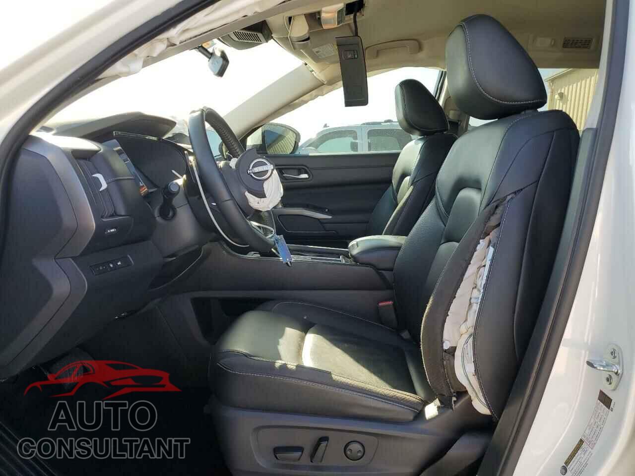 NISSAN PATHFINDER 2023 - 5N1DR3CA2PC236246