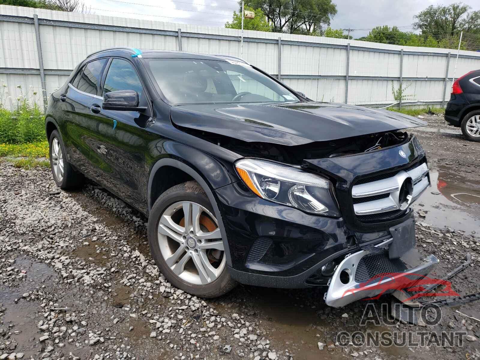 MERCEDES-BENZ GLA-CLASS 2017 - WDCTG4GB9HJ351805