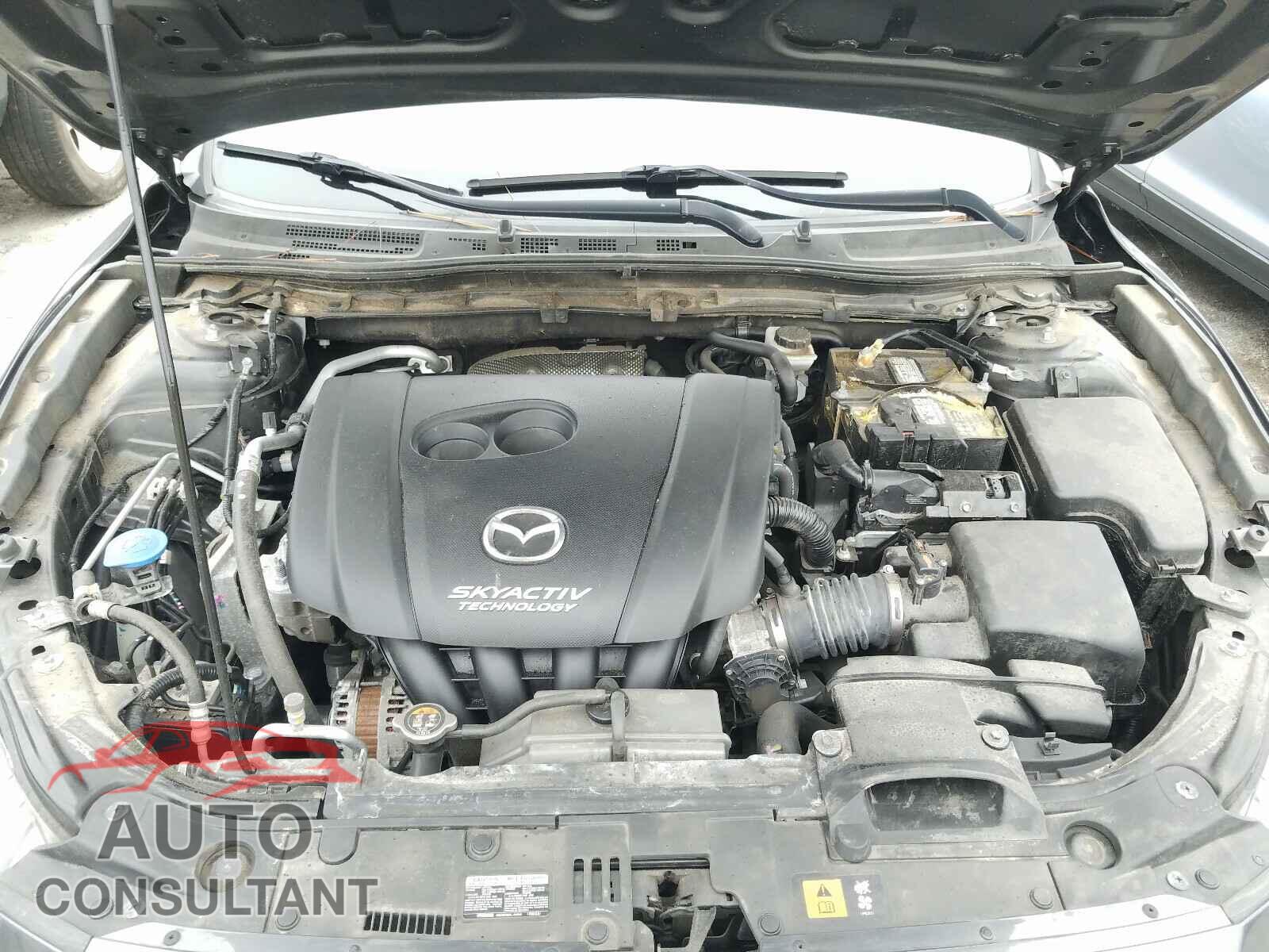 MAZDA 3 2017 - 3MZBN1K78HM103442