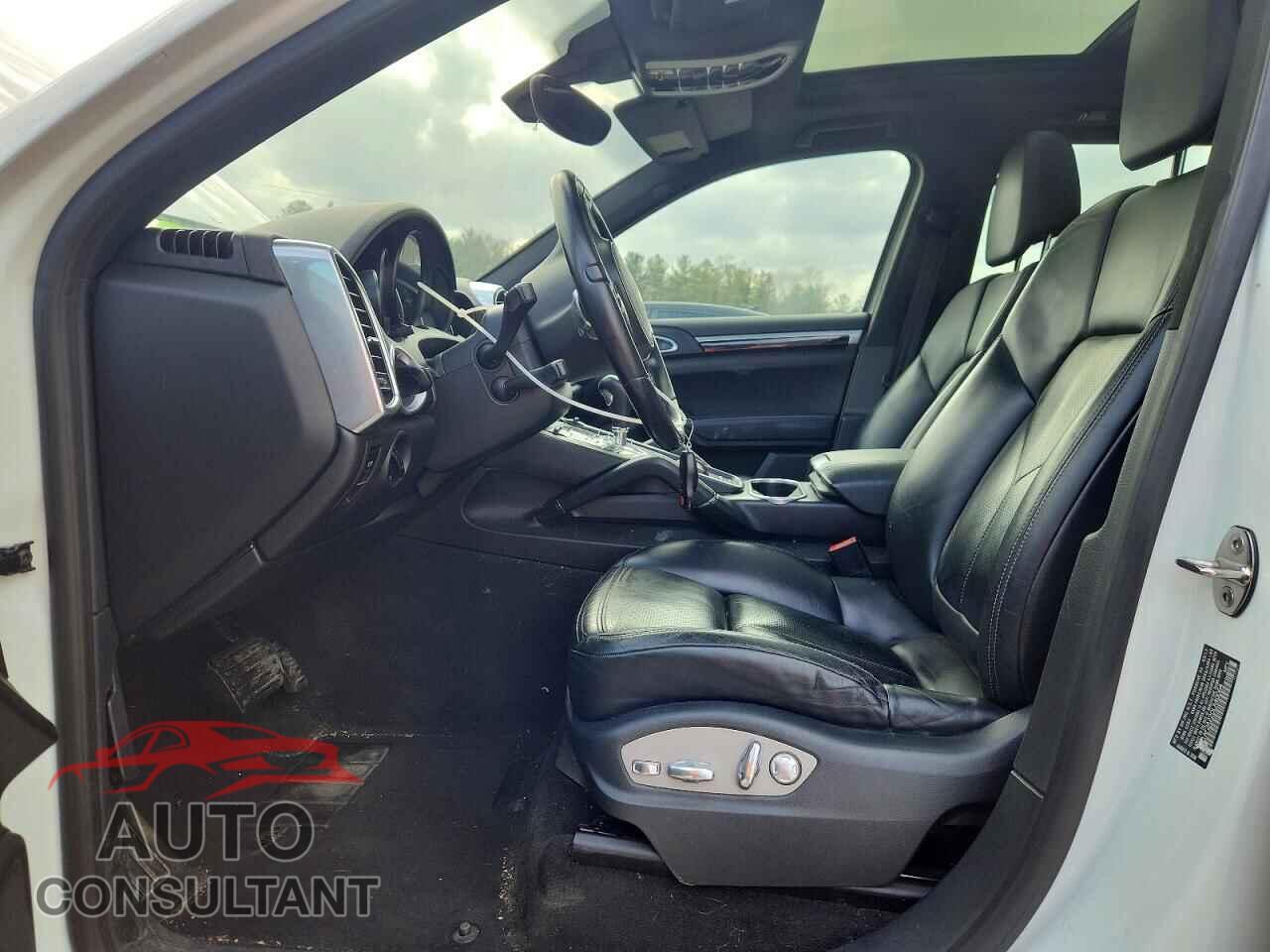PORSCHE CAYENNE 2013 - WP1AF2A22DLA40064