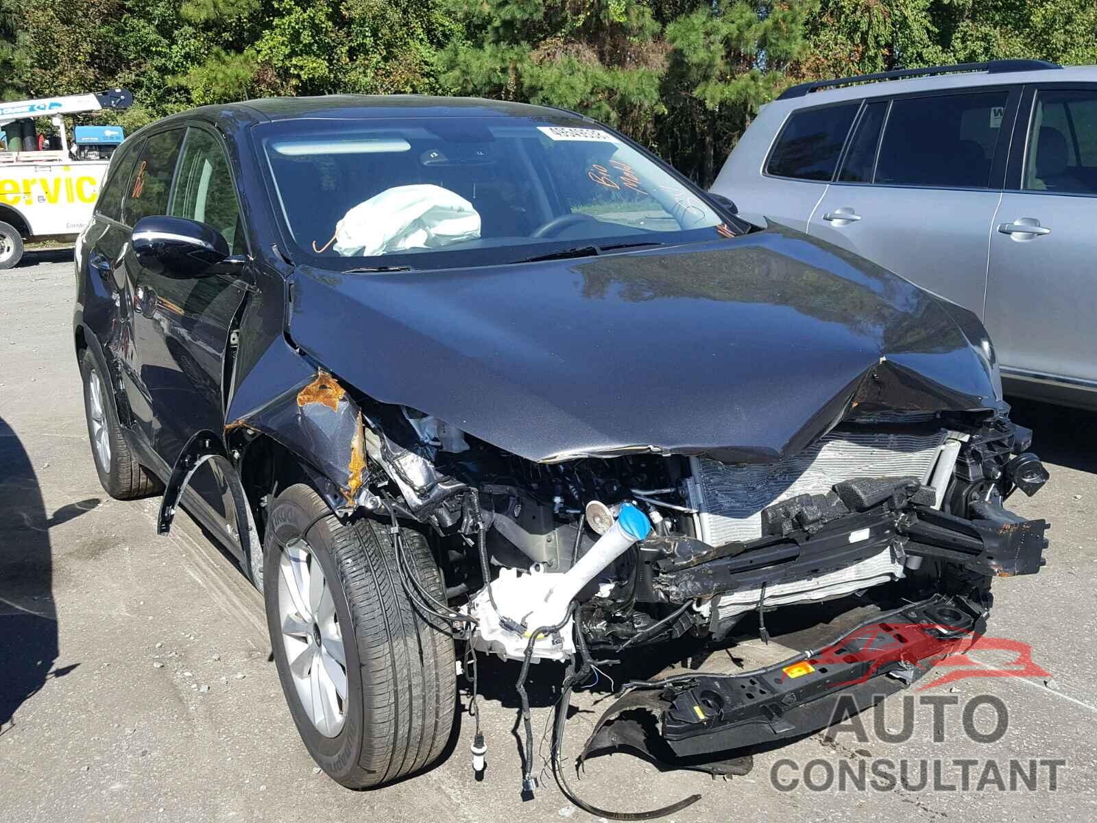 KIA SORENTO LX 2019 - 5XYPGDA54KG442515