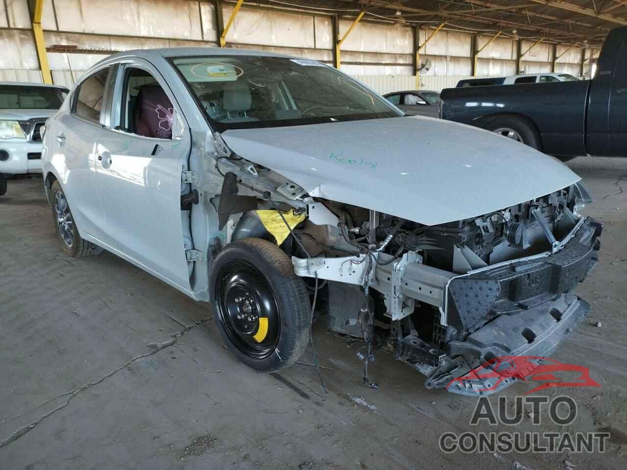TOYOTA YARIS 2019 - 3MYDLBYV7KY507105