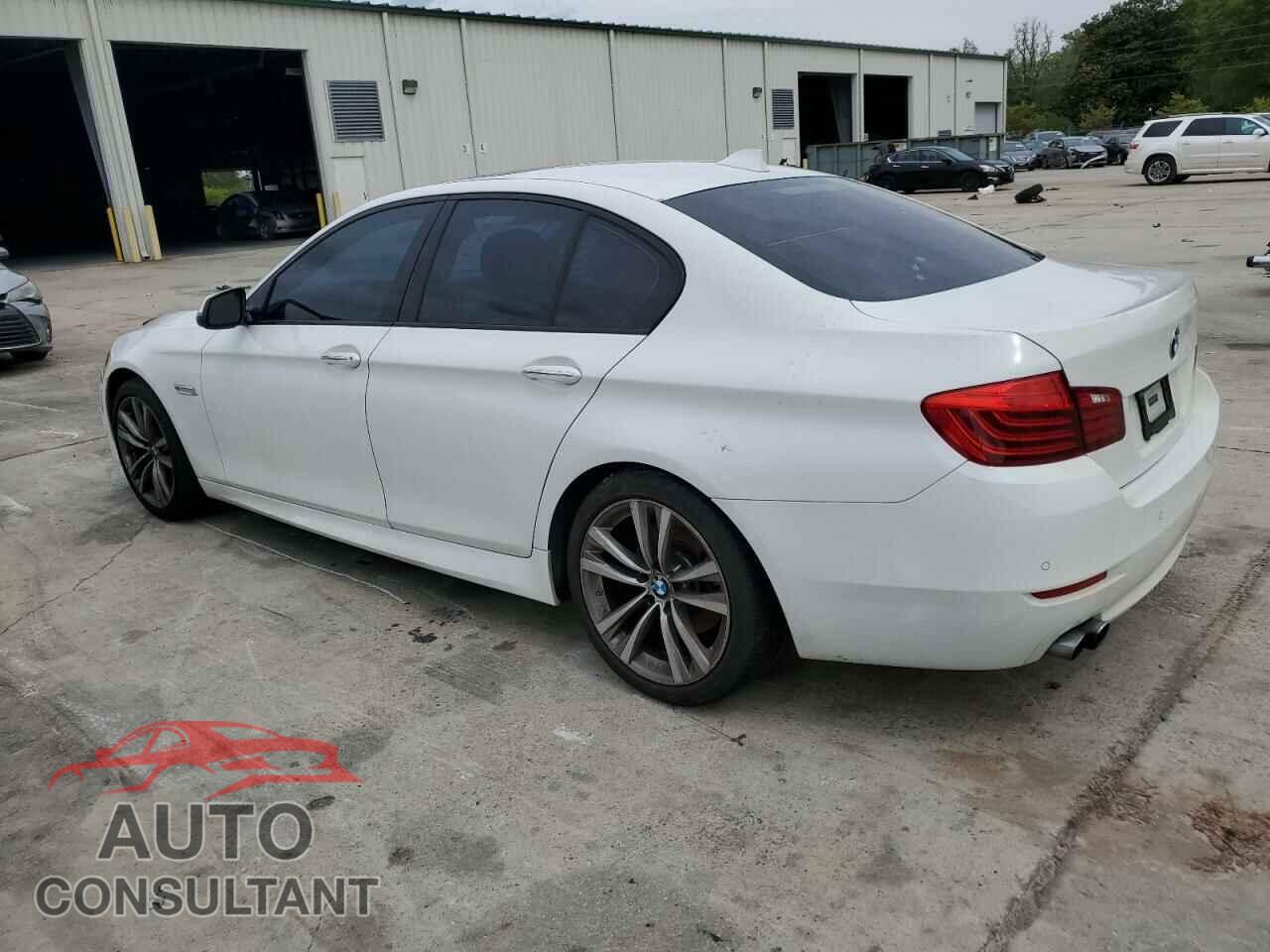 BMW 5 SERIES 2016 - WBA5A5C51GG347326