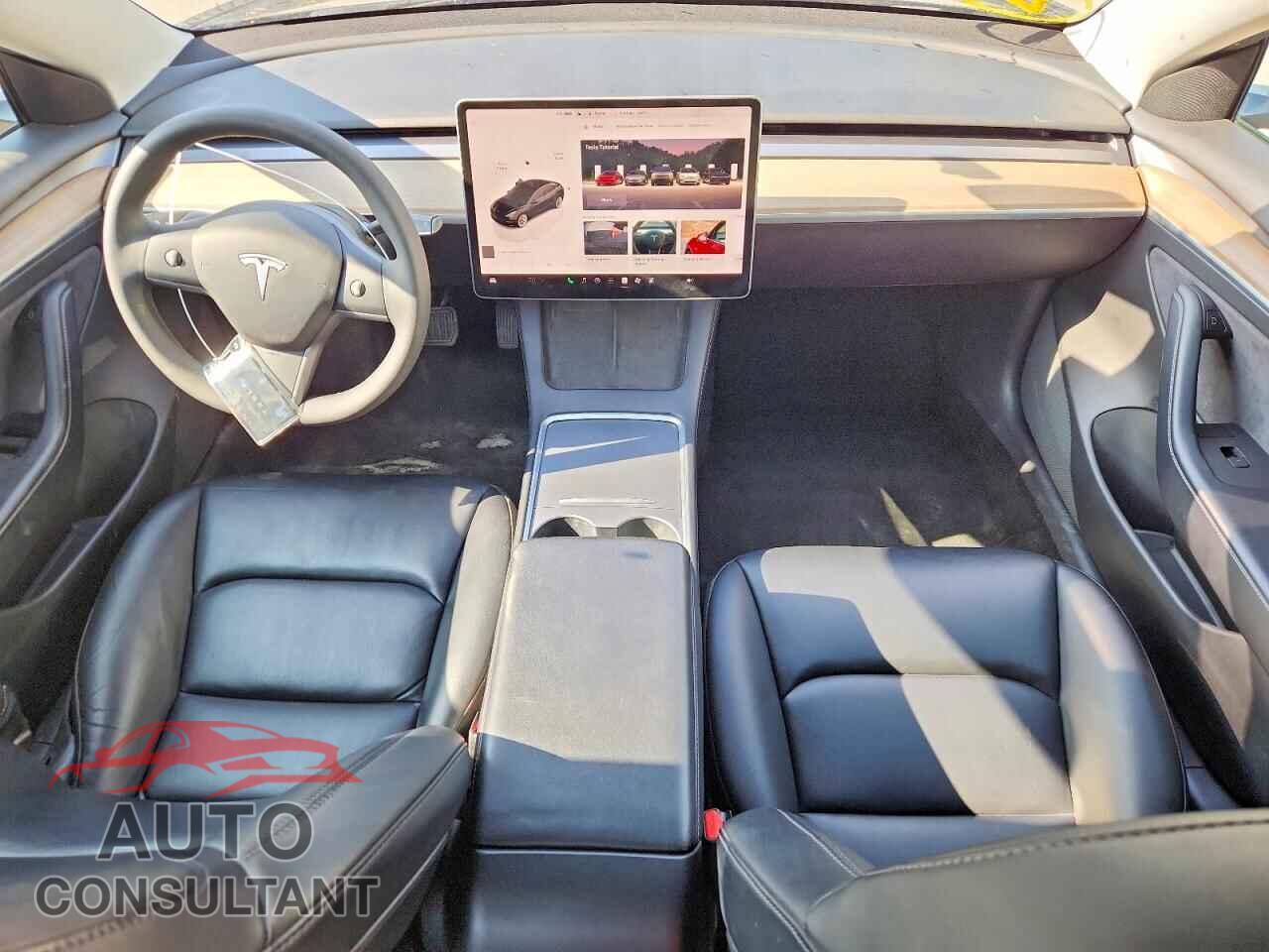 TESLA MODEL 3 2022 - 5YJ3E1EA0NF286592