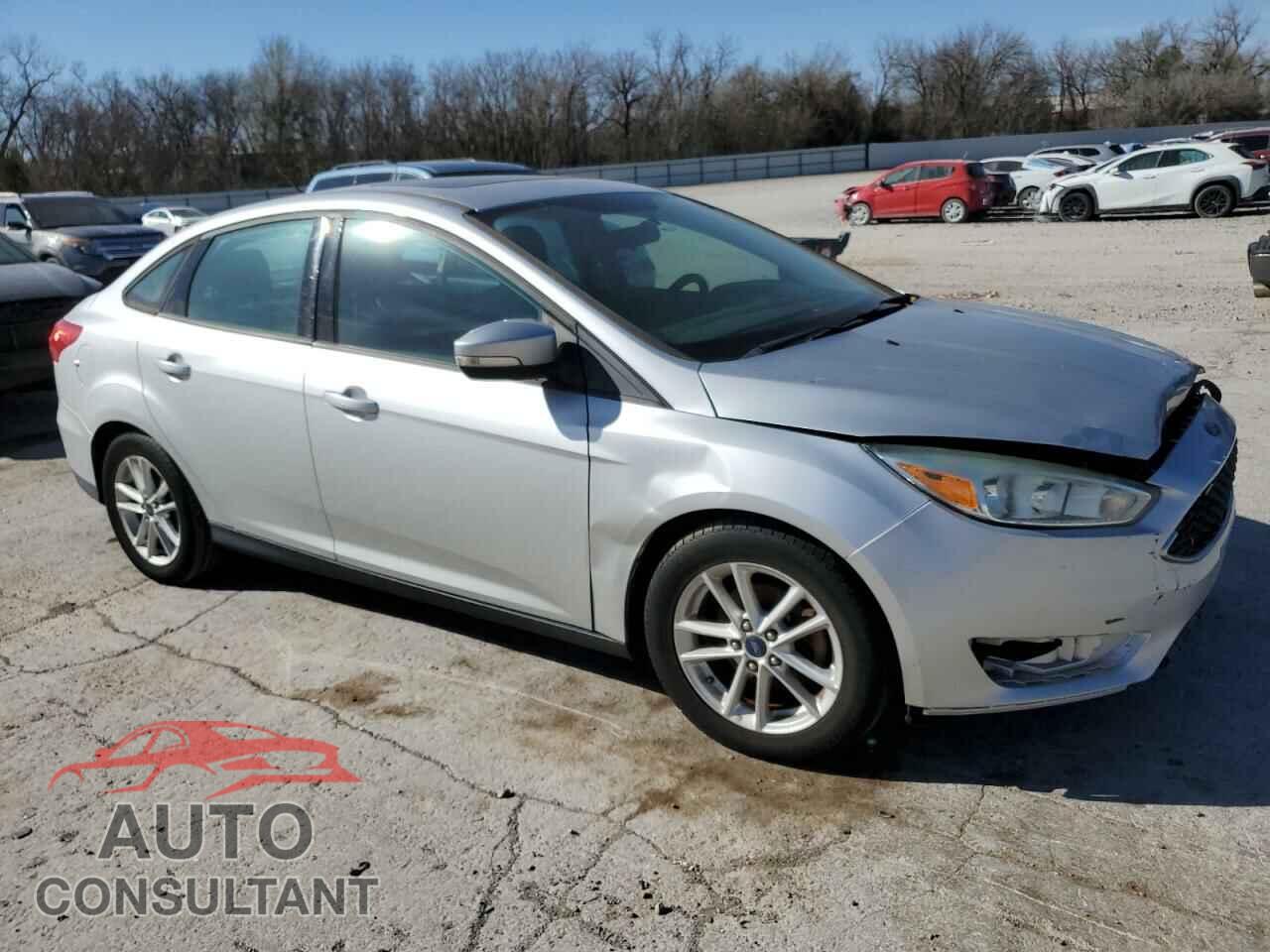 FORD FOCUS 2015 - 1FADP3F2XFL242783