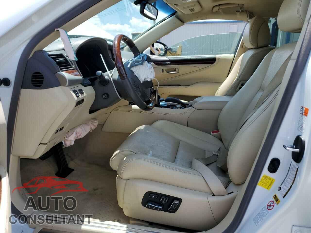 LEXUS LS460 2015 - JTHBL5EF5F5138511