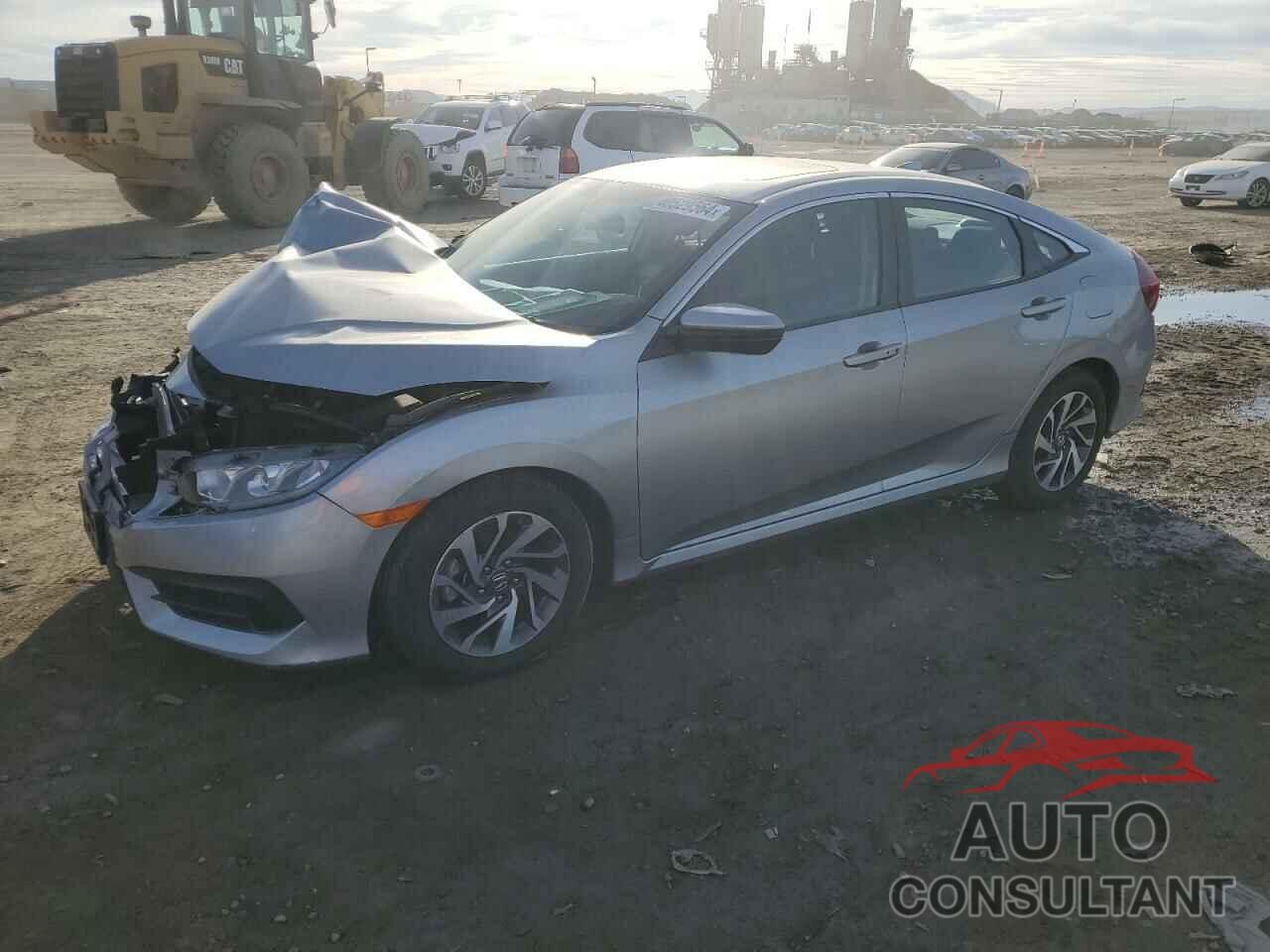 HONDA CIVIC 2018 - 2HGFC2F74JH606966