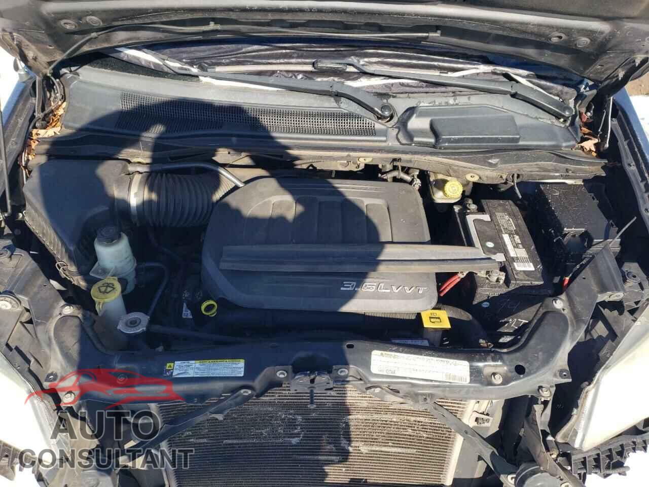 DODGE CARAVAN 2011 - 2D4RN5DG3BR679125