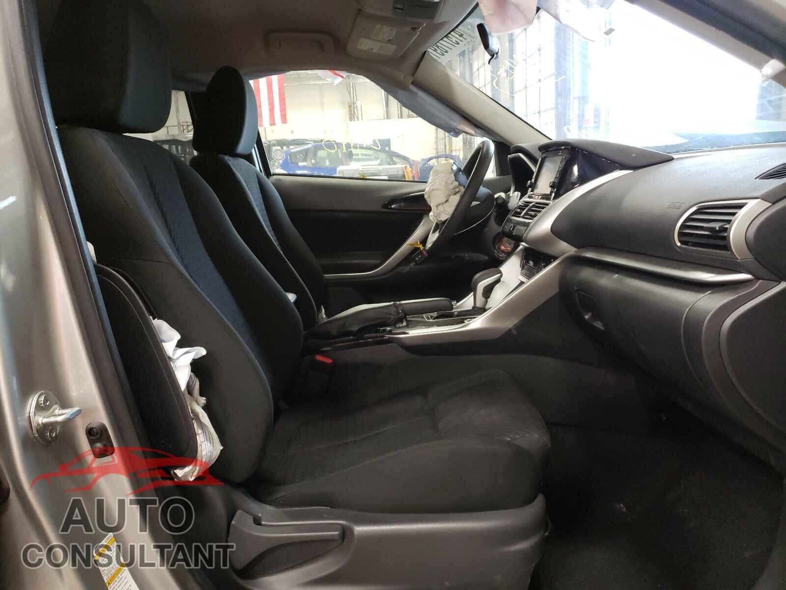MITSUBISHI ECLIPSE 2020 - JA4AT3AA8LZ022035