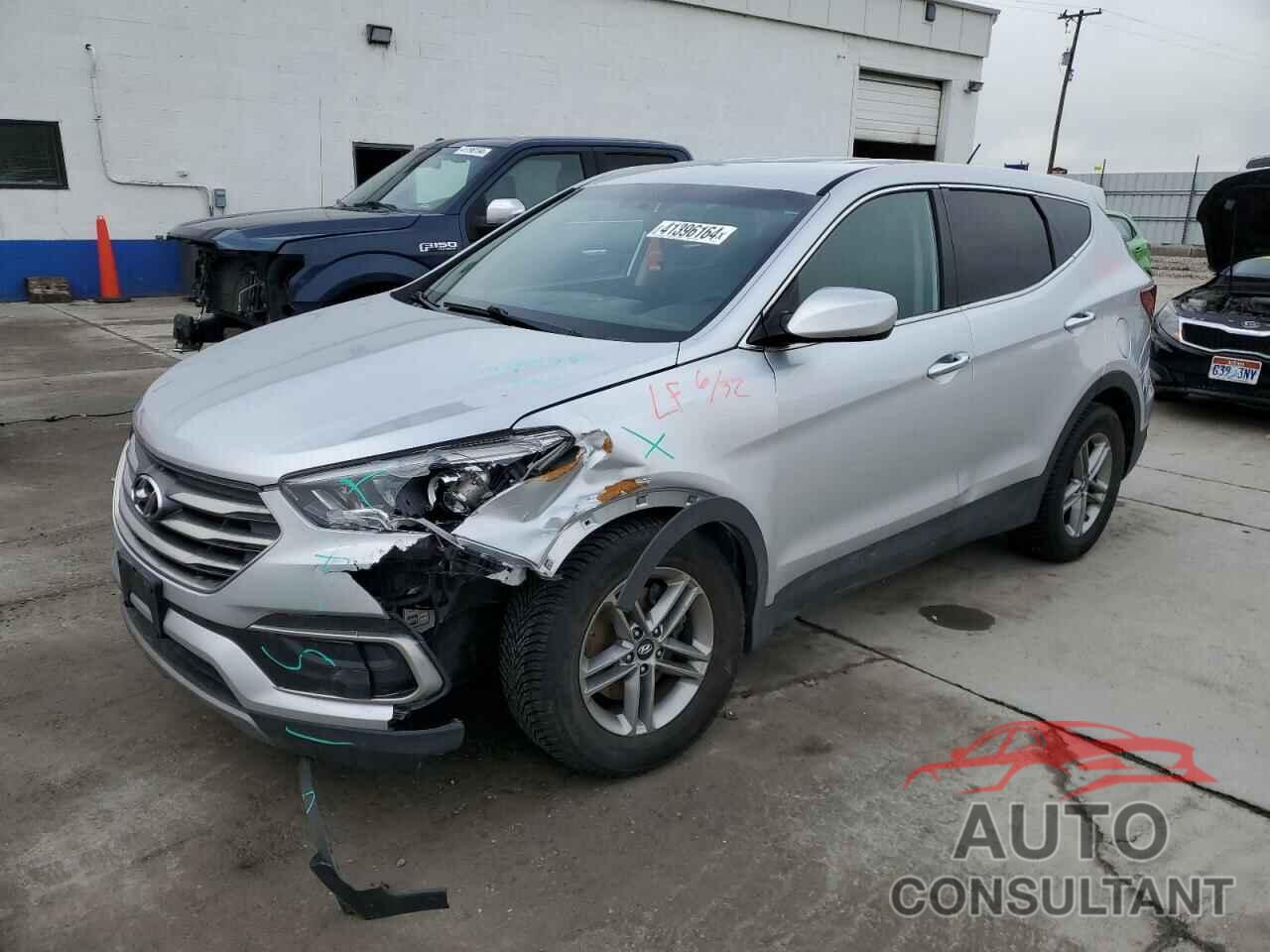 HYUNDAI SANTA FE 2018 - 5XYZTDLB0JG530404