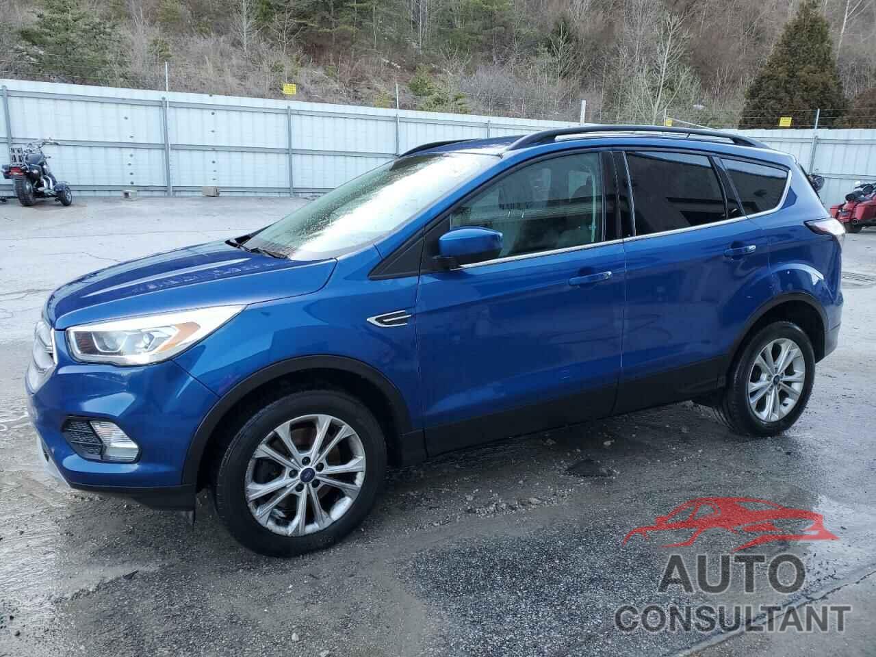 FORD ESCAPE 2017 - 1FMCU0G91HUC55262