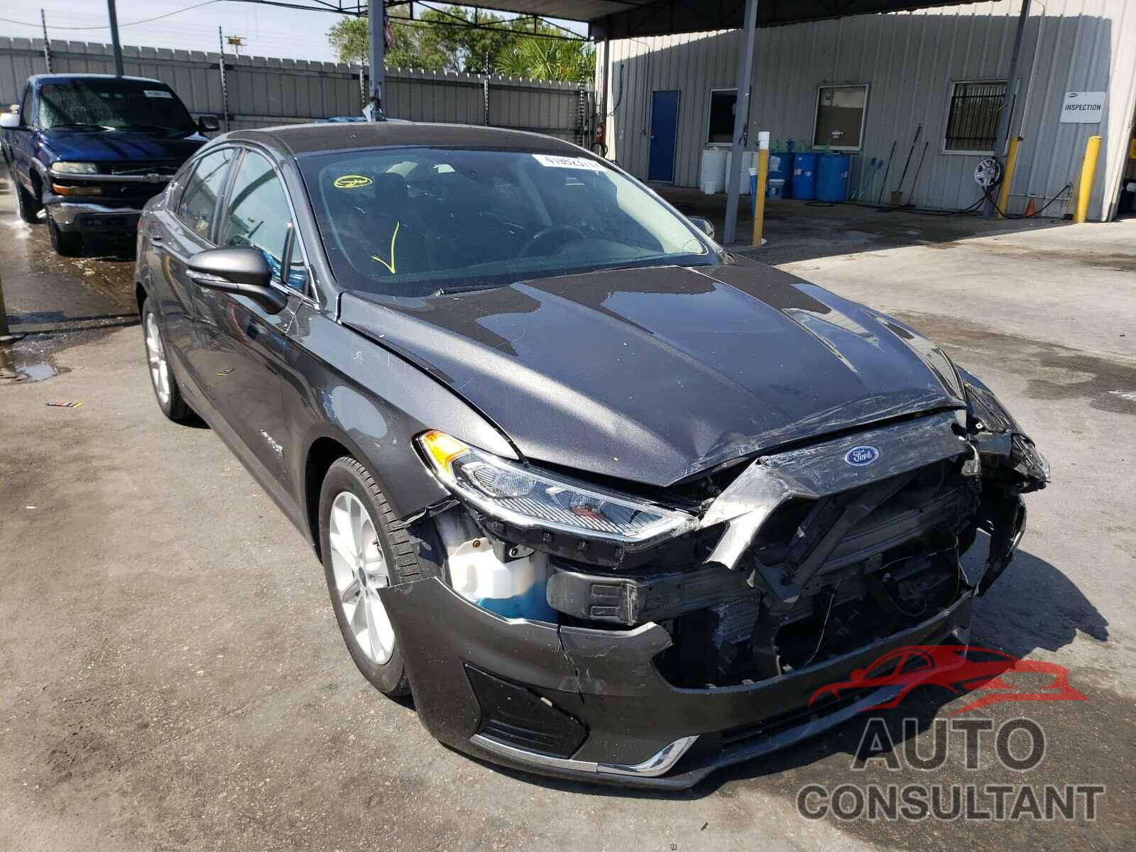 FORD FUSION 2019 - 3FA6P0MU6KR123698
