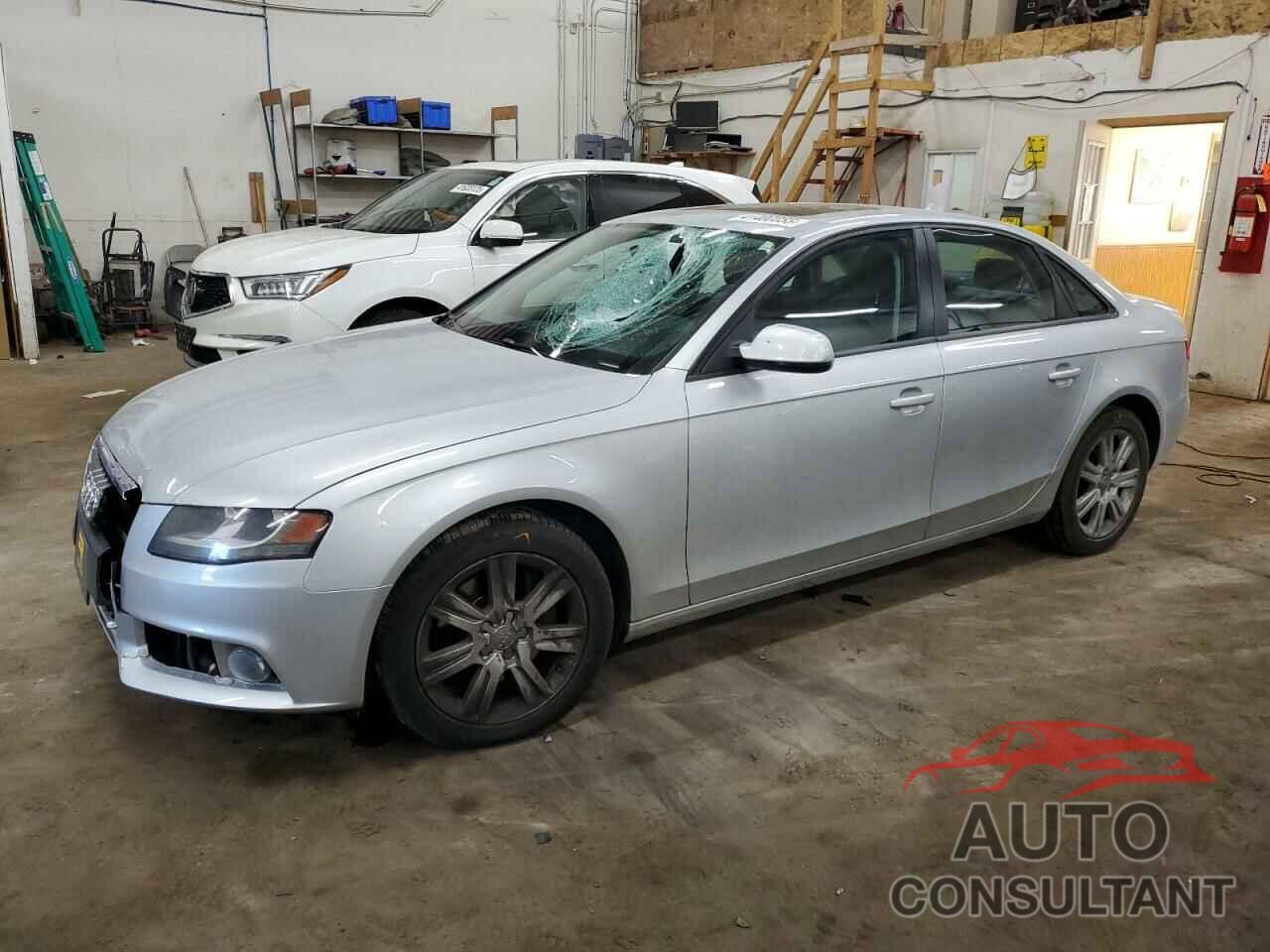AUDI A4 2010 - WAUBFAFL6AN015621