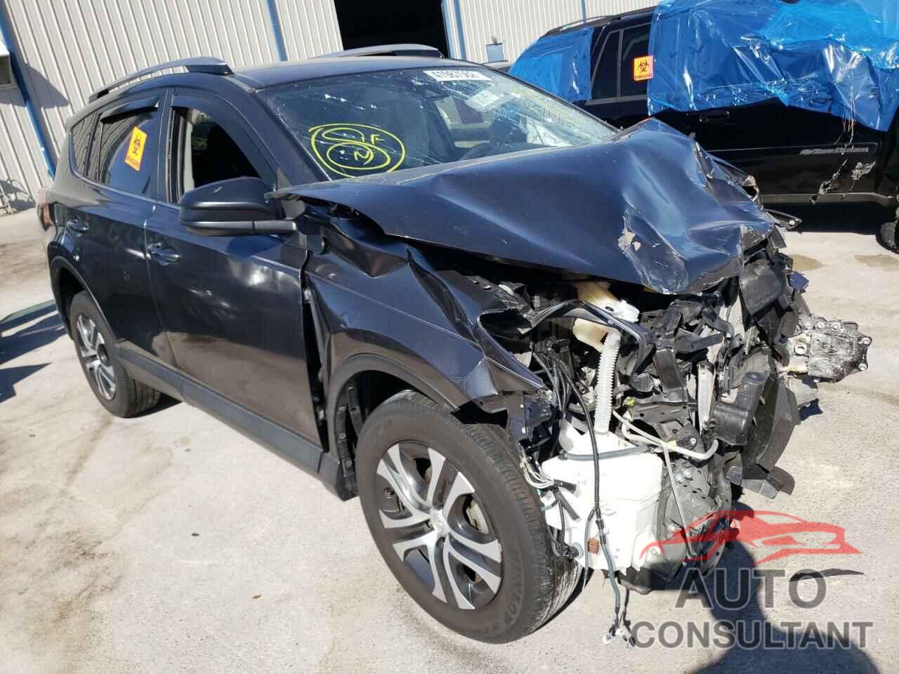 TOYOTA RAV4 2017 - JTMZFREV9HJ715315