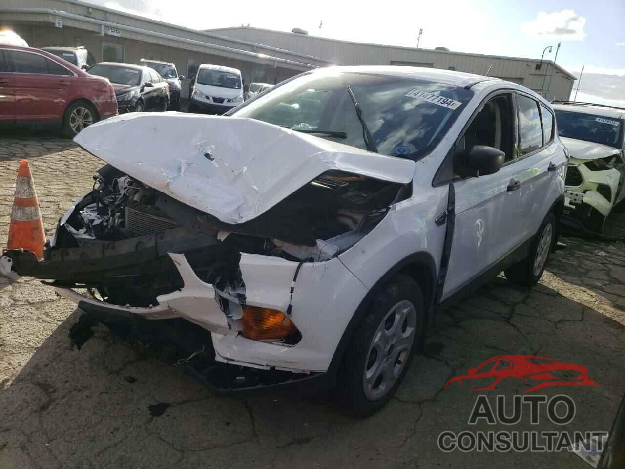 FORD ESCAPE 2018 - 1FMCU0F77JUC70967