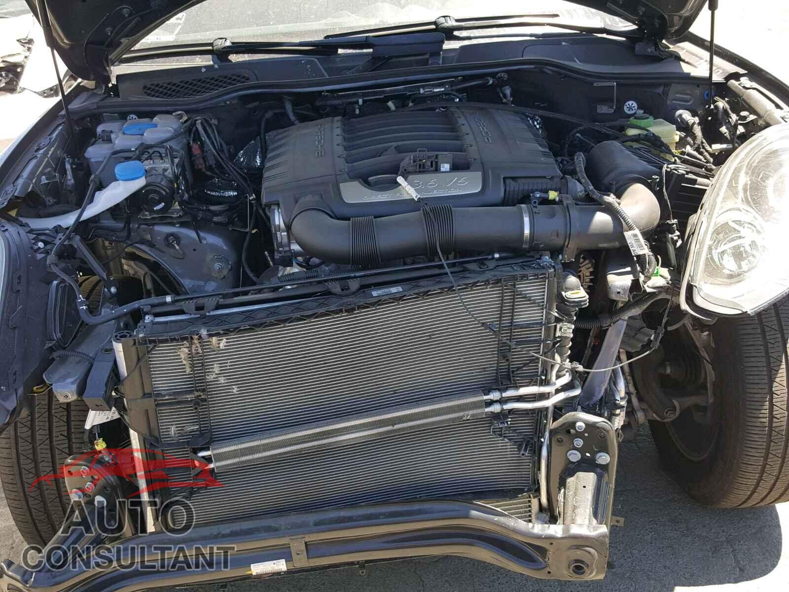 PORSCHE CAYENNE 2017 - WP1AA2A20HKA89130