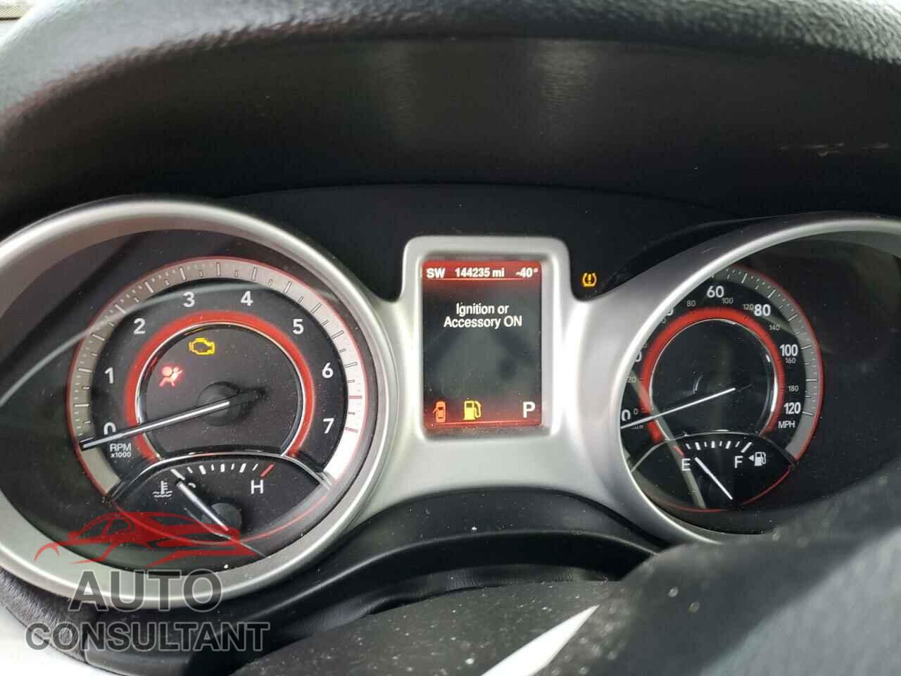 DODGE JOURNEY 2016 - 3C4PDCBB3GT202525