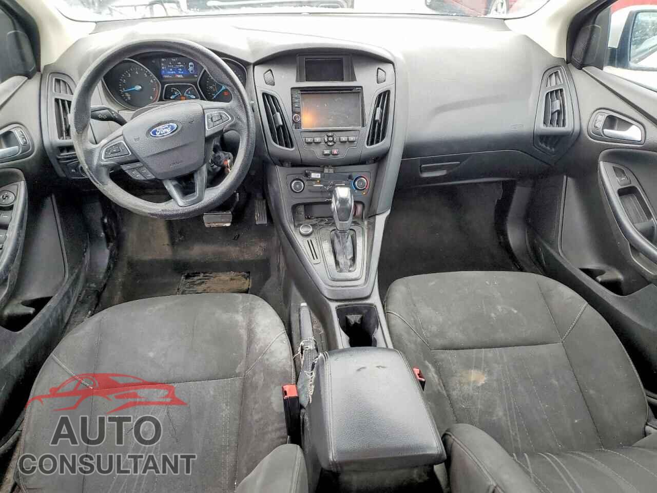 FORD FOCUS 2016 - 1FADP3F23GL247700