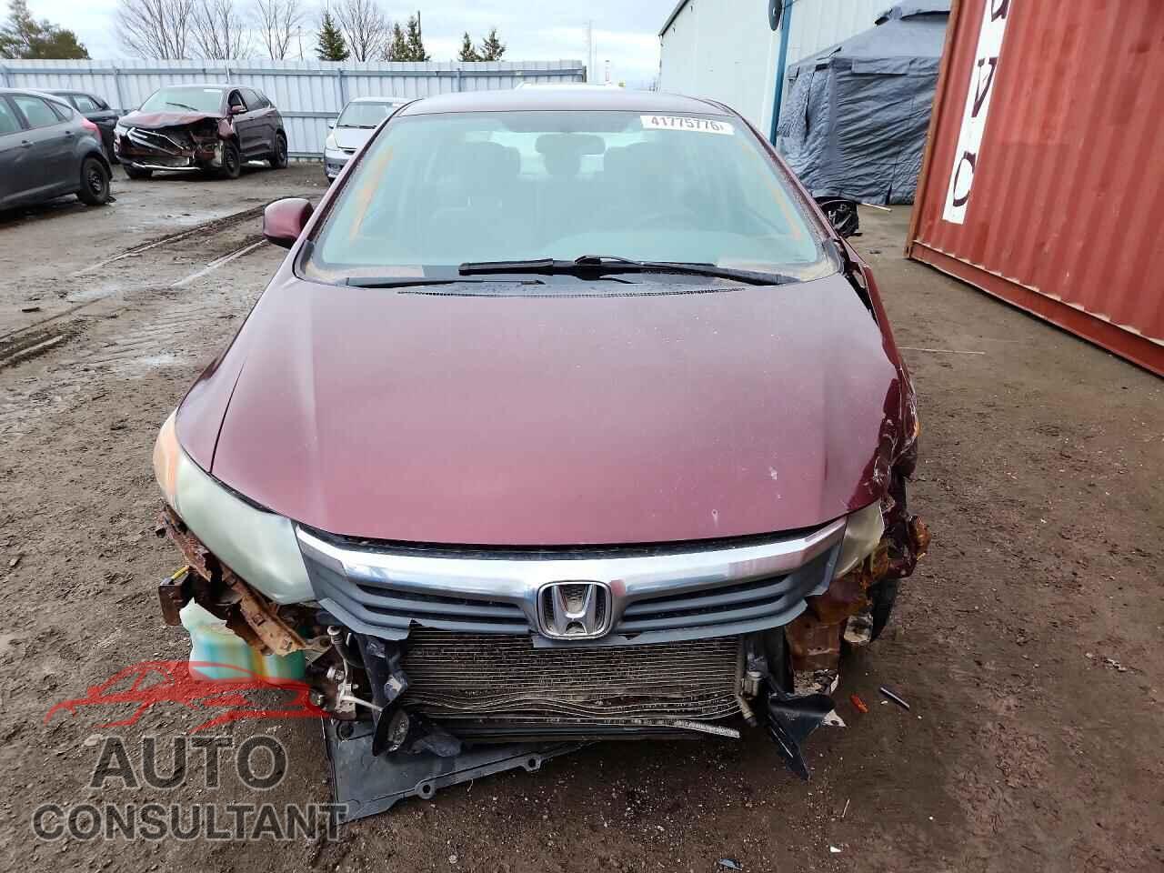 HONDA CIVIC 2012 - 2HGFB2E40CH015532