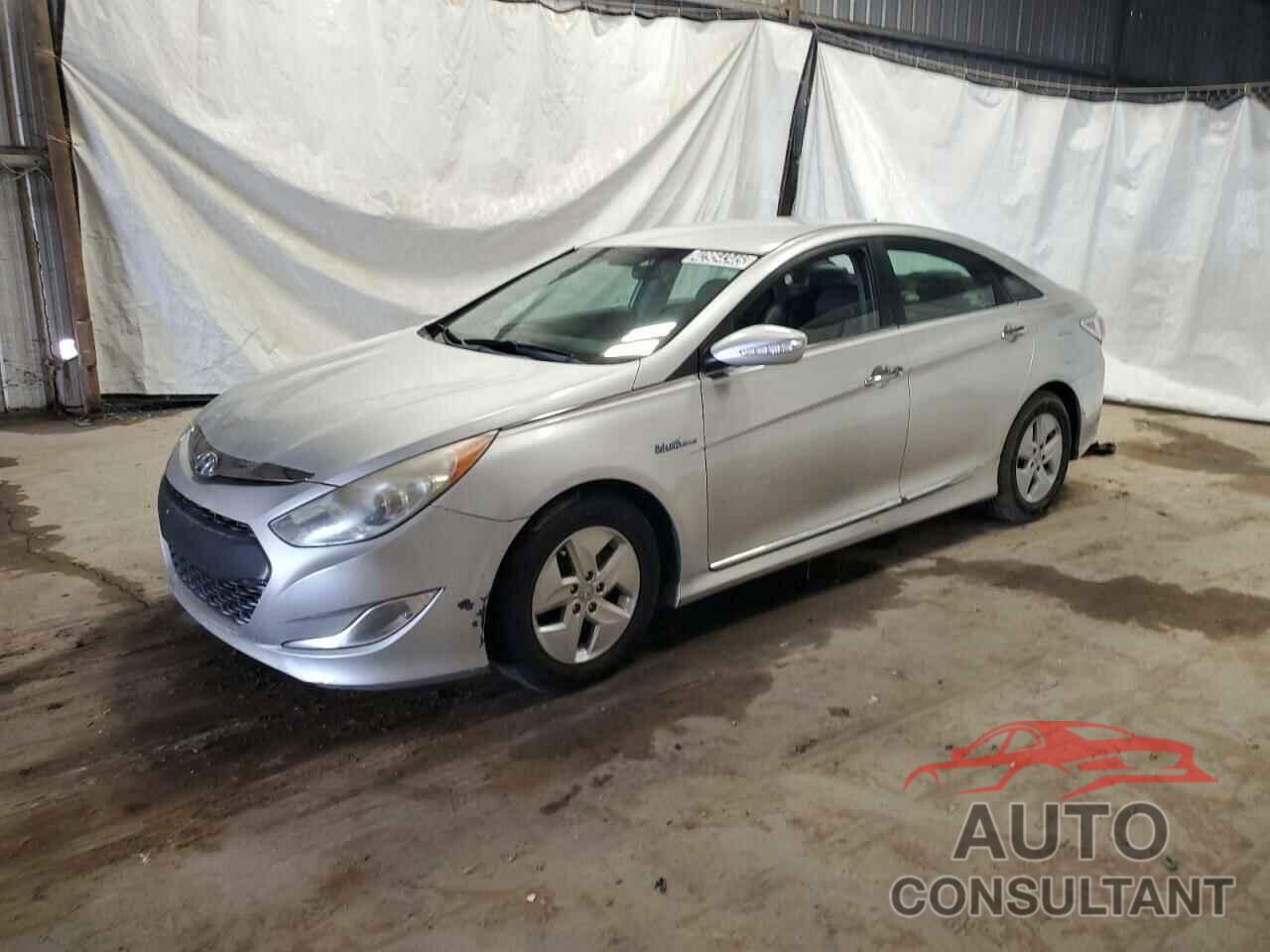 HYUNDAI SONATA 2011 - KMHEC4A45BA001742