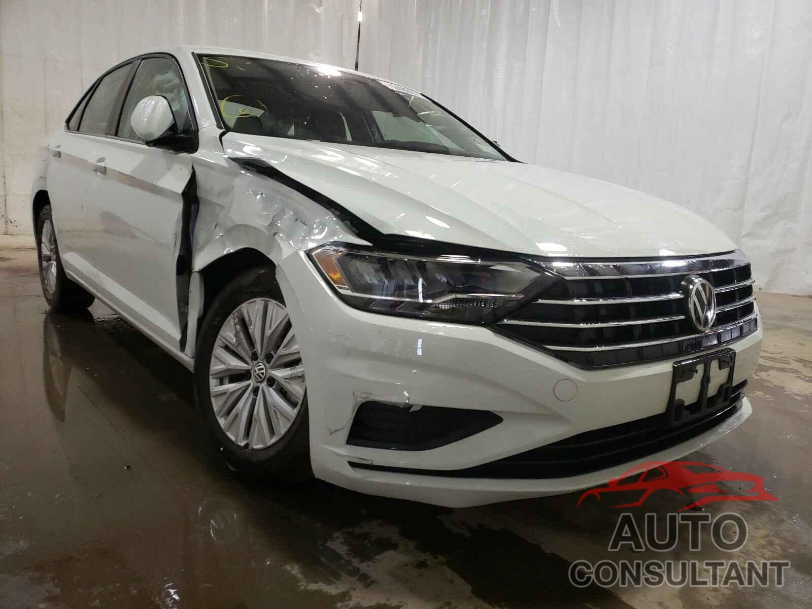 VOLKSWAGEN JETTA 2019 - 3VWC57BU2KM218414