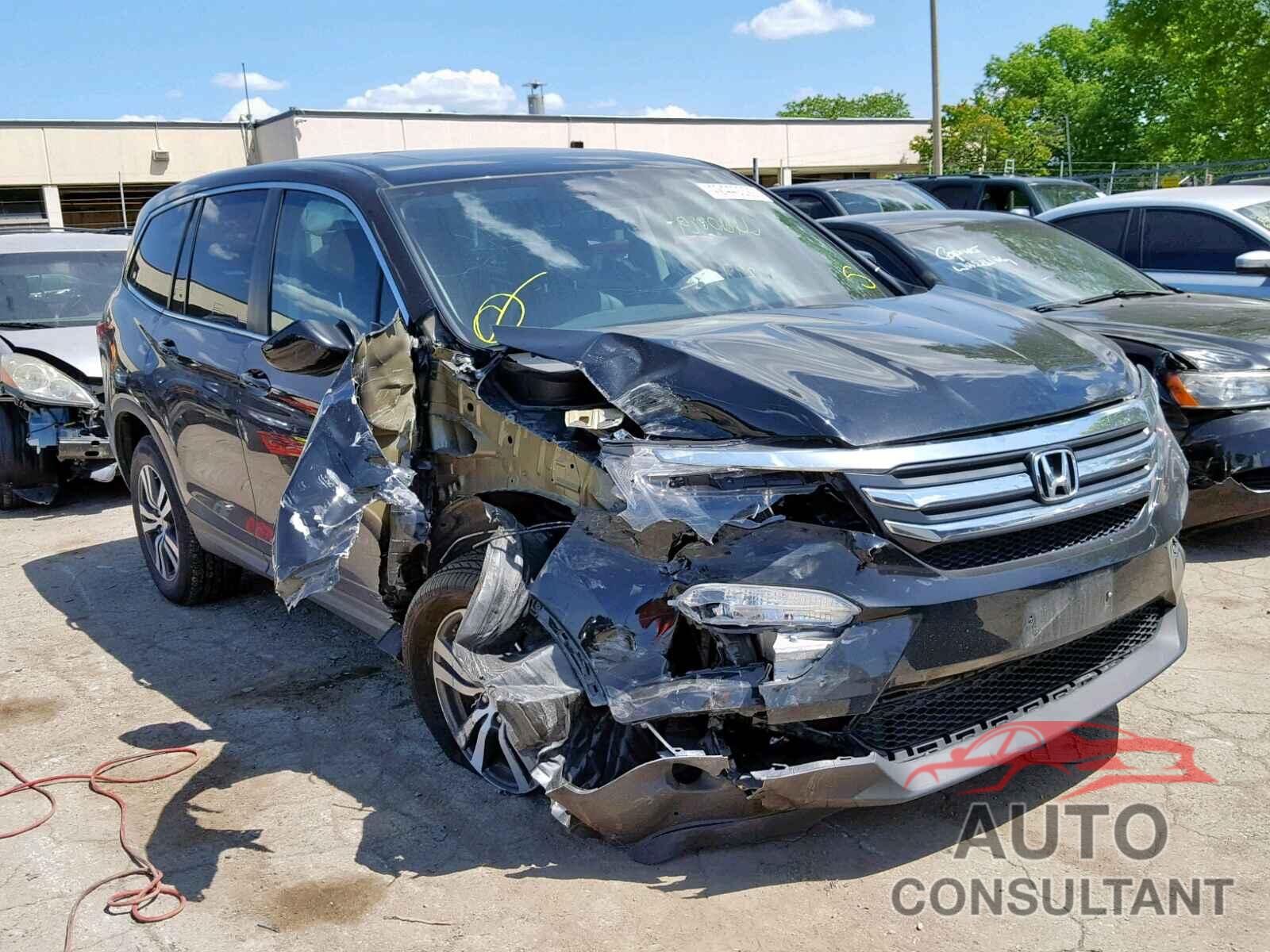 HONDA PILOT 2018 - 5FNYF6H53JB039012