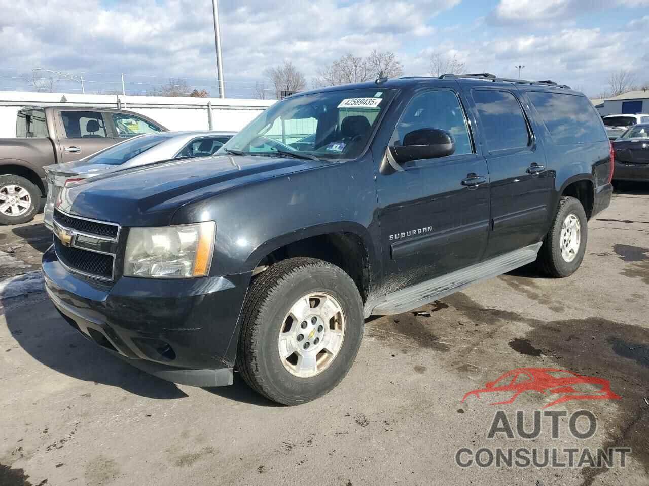 CHEVROLET SUBURBAN 2011 - 1GNSKHE33BR396239