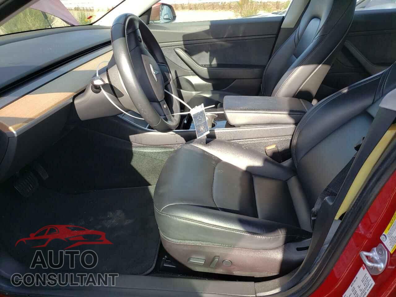 TESLA MODEL 3 2018 - 5YJ3E1EA5JF016879
