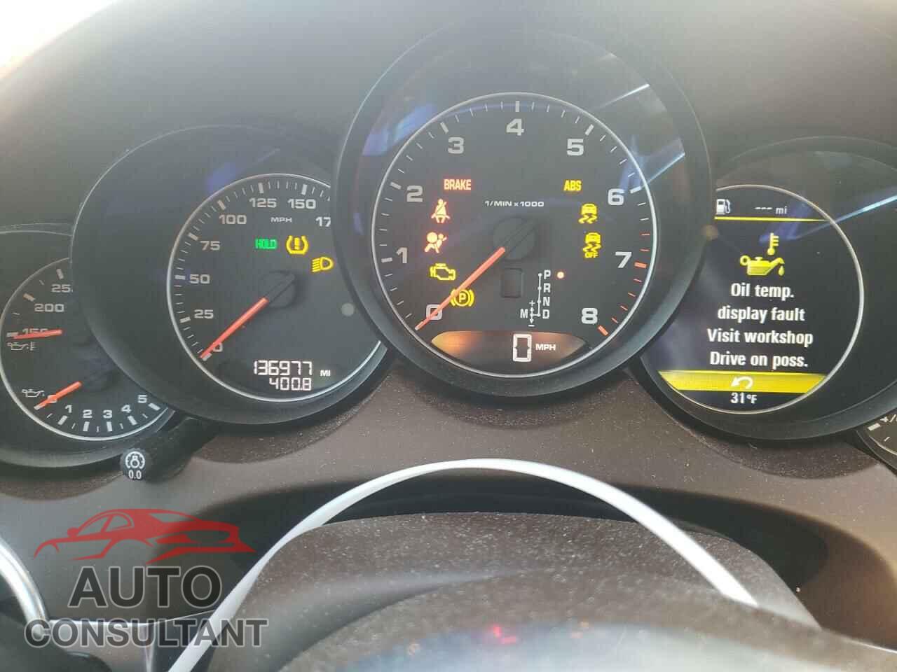 PORSCHE CAYENNE 2017 - WP1AA2A26HKA83610