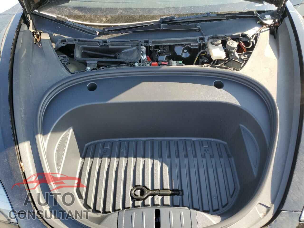 TESLA MODEL 3 2023 - 5YJ3E1EA0PF646866
