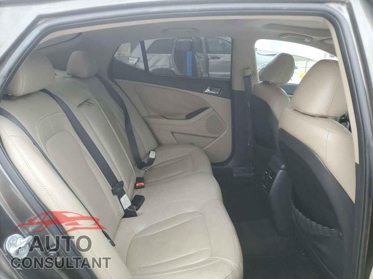 KIA OPTIMA 2011 - KNAGN4A63B5163562