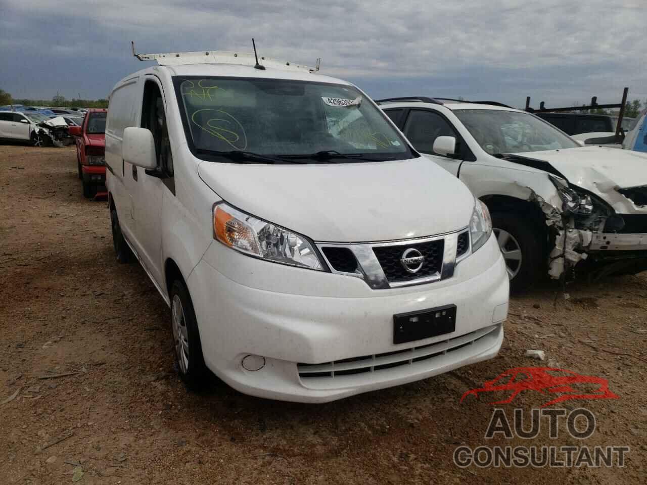 NISSAN NV 2017 - 3N6CM0KN5HK696866