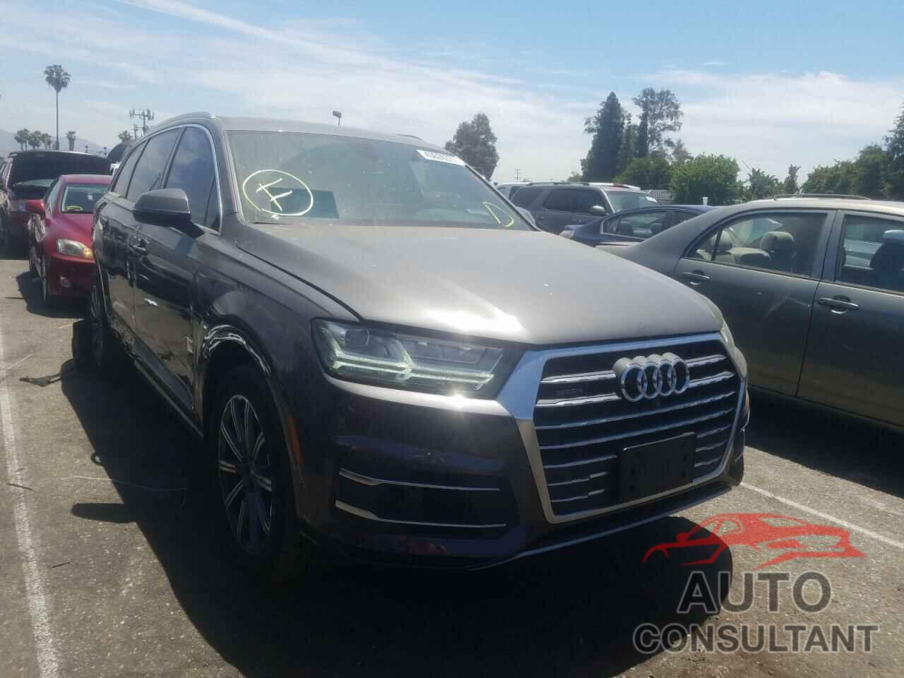 AUDI Q7 2019 - WA1LAAF77KD020594