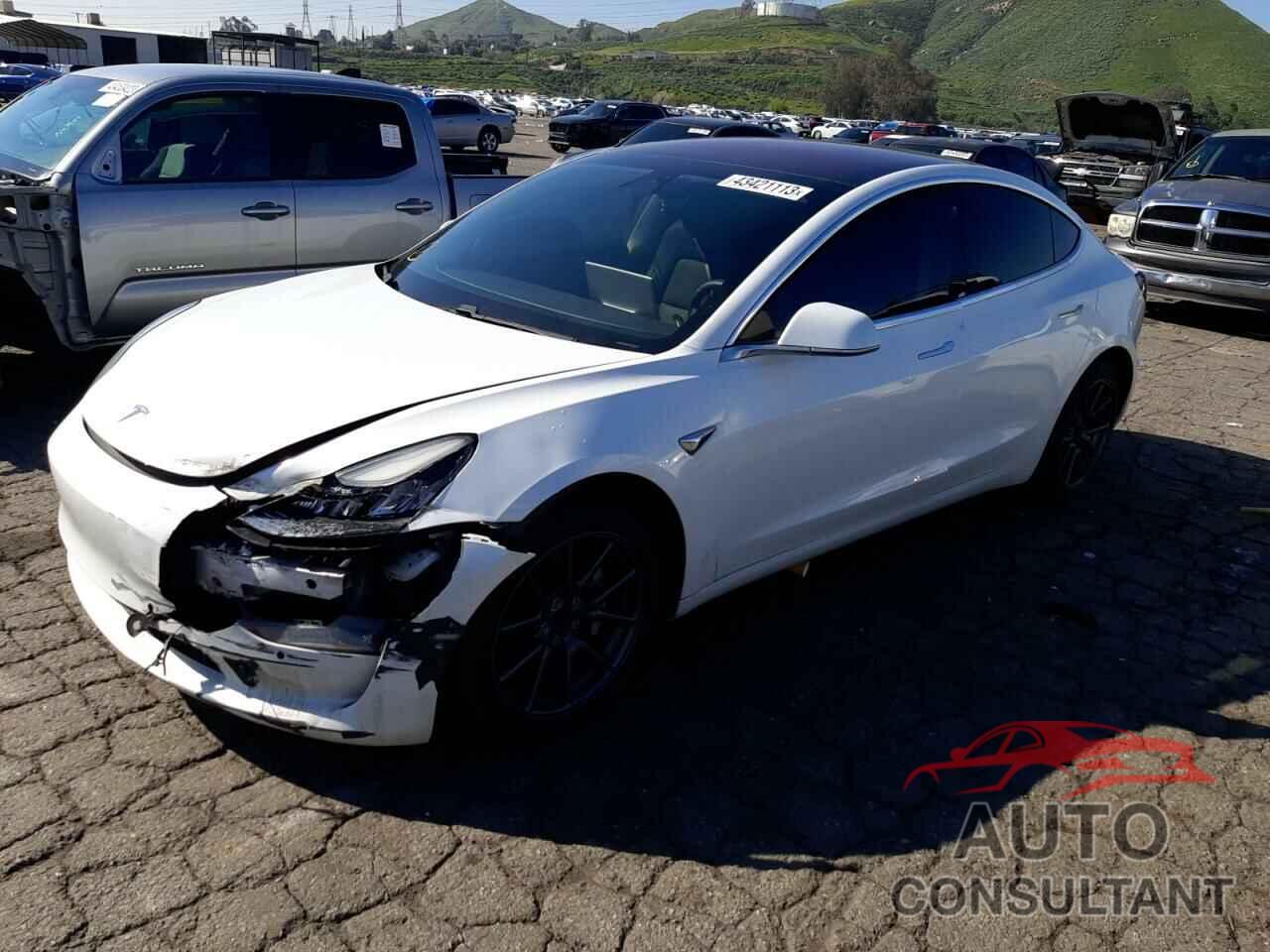 TESLA MODEL 3 2018 - 5YJ3E1EA7JF019718