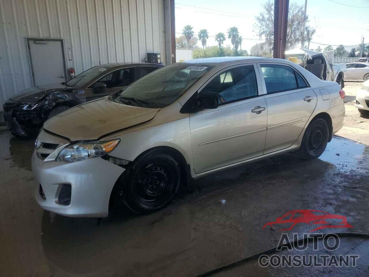 TOYOTA COROLLA 2013 - 5YFBU4EE7DP217307