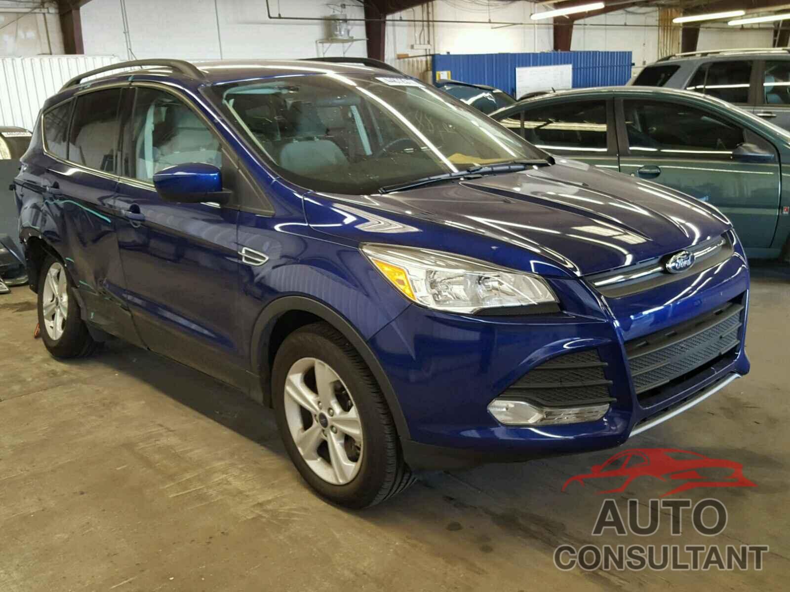FORD ESCAPE 2015 - 1FMCU9G96FUB94346