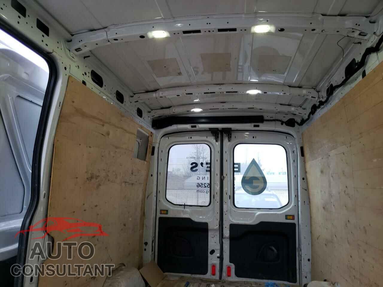 FORD TRANSIT 2017 - 1FTYR2CM8HKA11282