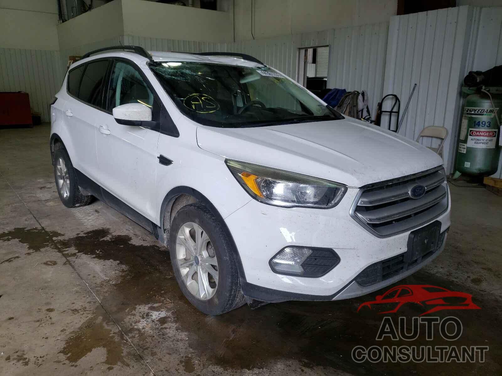 FORD ESCAPE 2018 - 1FMCU0GD9JUA63923